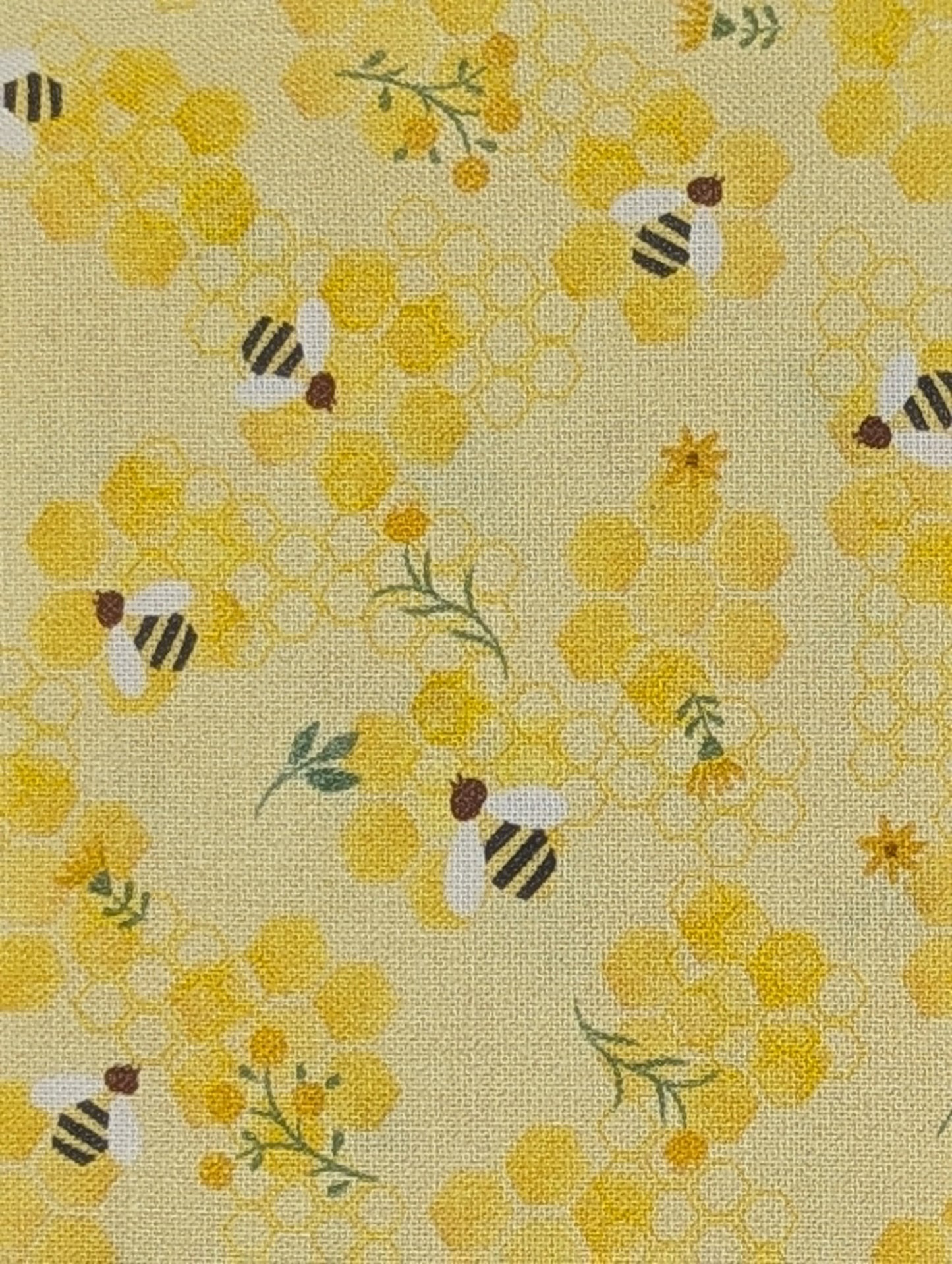 Honey Bee Redwood - Alpine Kneedles