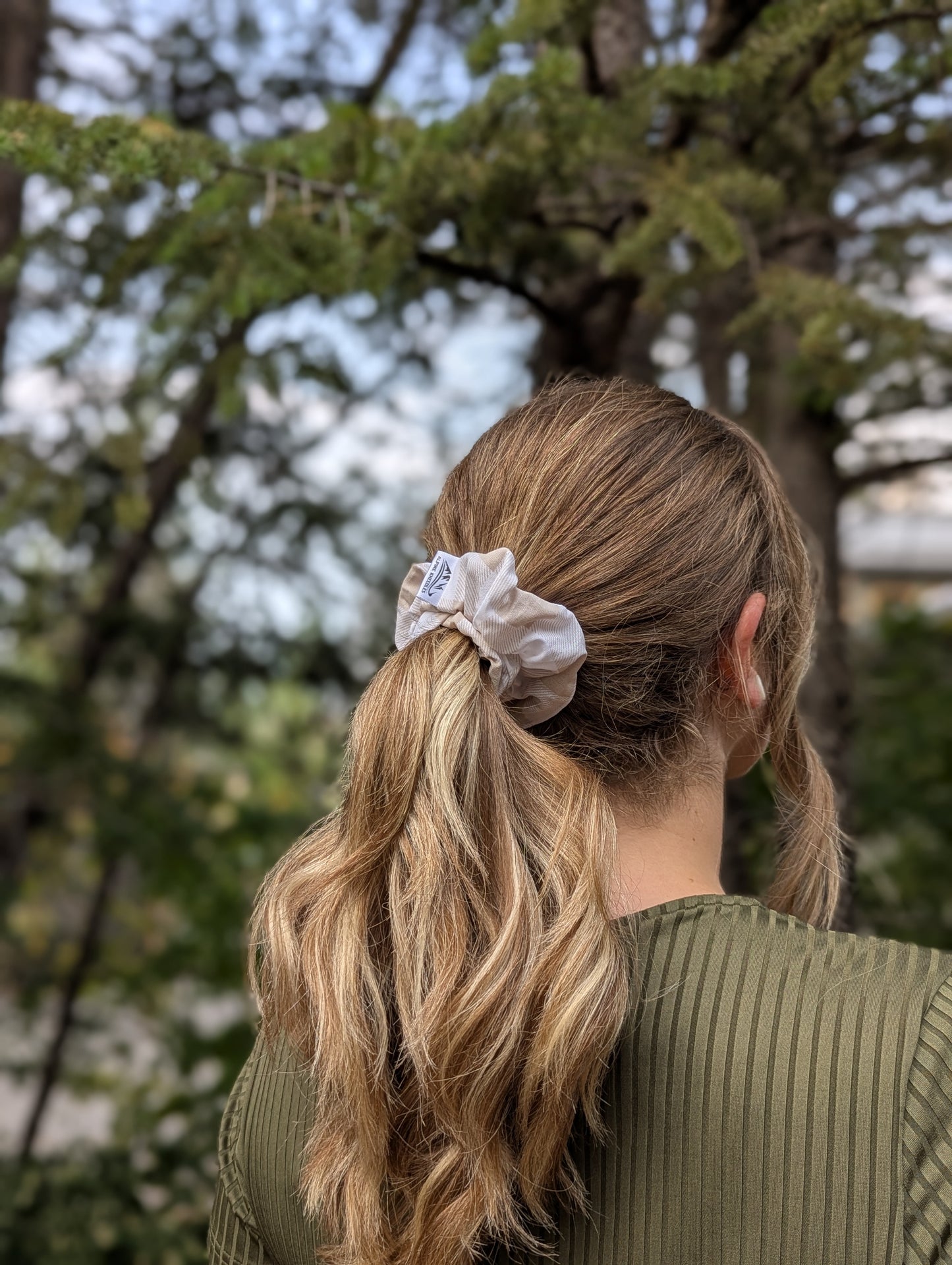Marshmallow Flannel – Maple Size Cotton Scrunchie - Alpine Kneedles