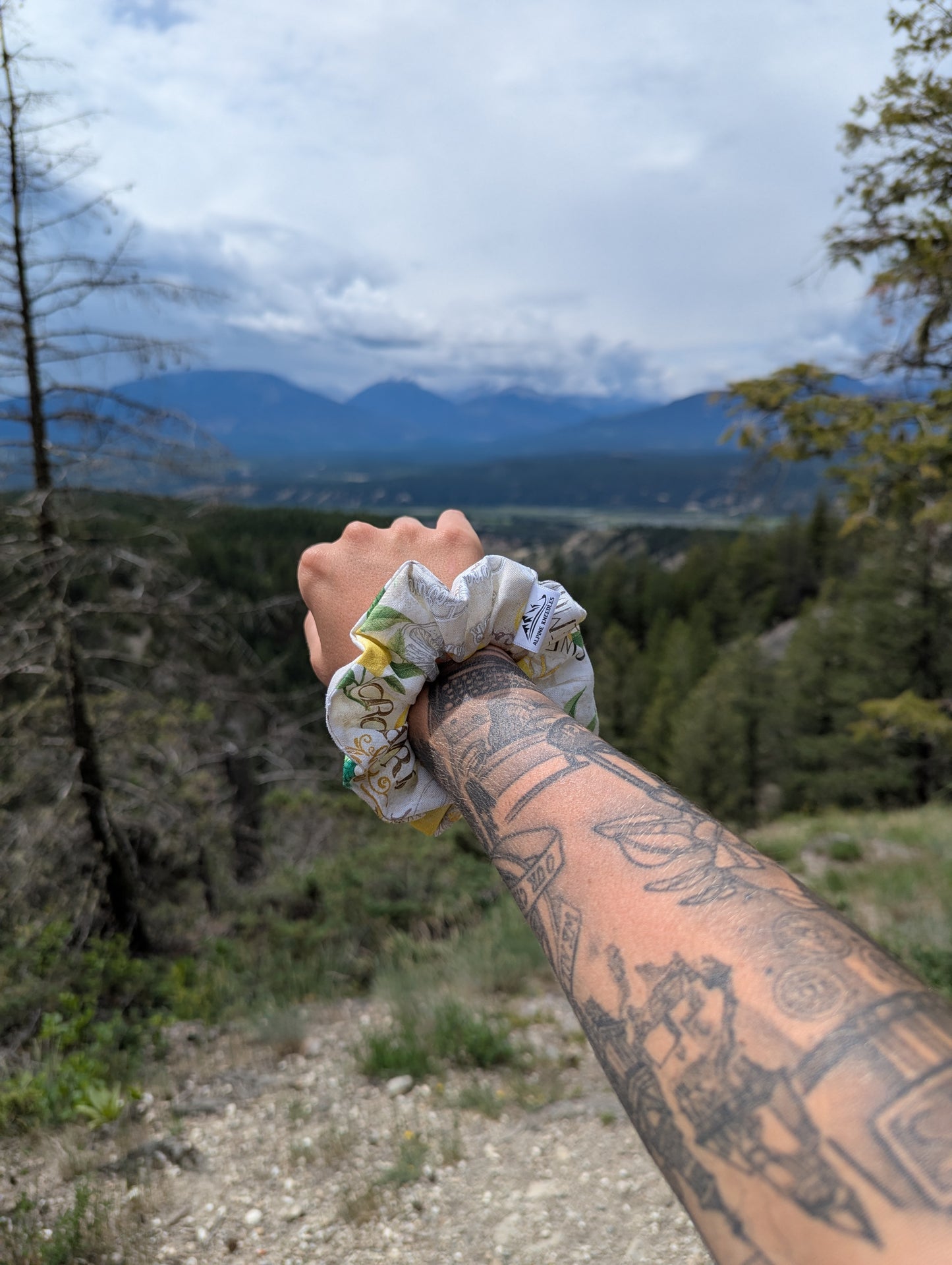 The Citrus Patch - Maple Cotton Scrunchie - Alpine Kneedles