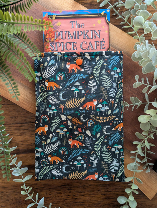 Mystic Night | Medium Book Sleeve - Alpine Kneedles