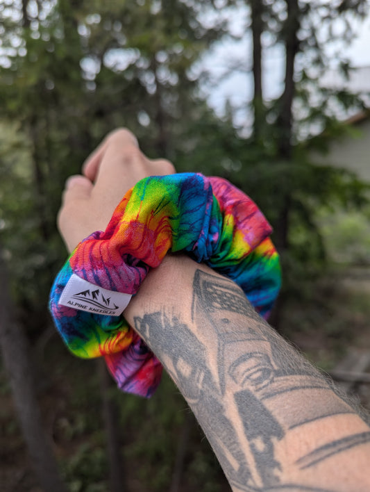 Rainbow Sunrise - Maple Cotton Scrunchie - Alpine Kneedles
