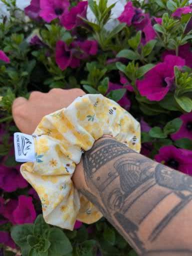 Maple Scrunchies | Market - Alpine Kneedles