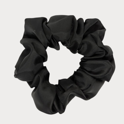 Black Pearl Lily - Alpine Kneedles