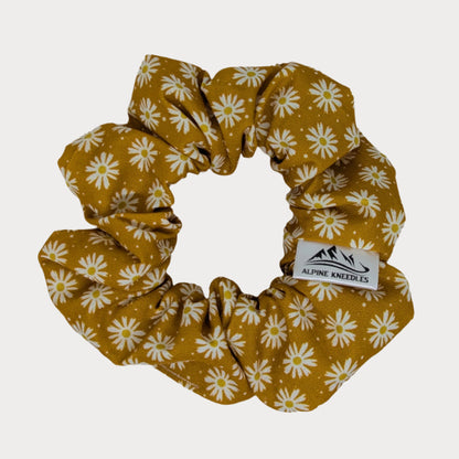 Cider Daisy – Maple Size Cotton Scrunchie - Alpine Kneedles