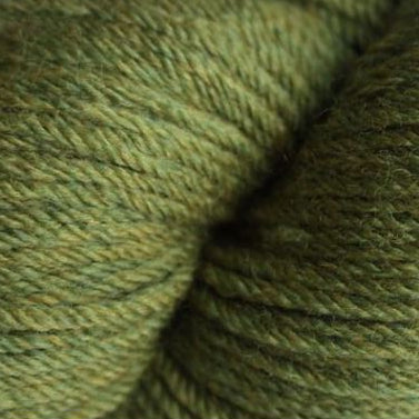 Close-up of green yarn 