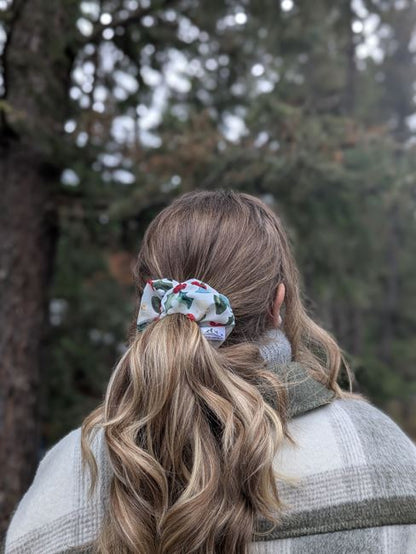 Holly Jolly - Maple Poly Crepe de Chine Scrunchie - Alpine Kneedles
