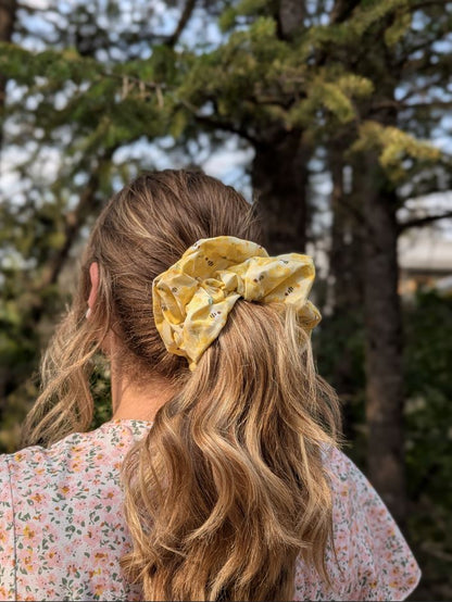 Honey Bee - Redwood Cotton Scrunchie