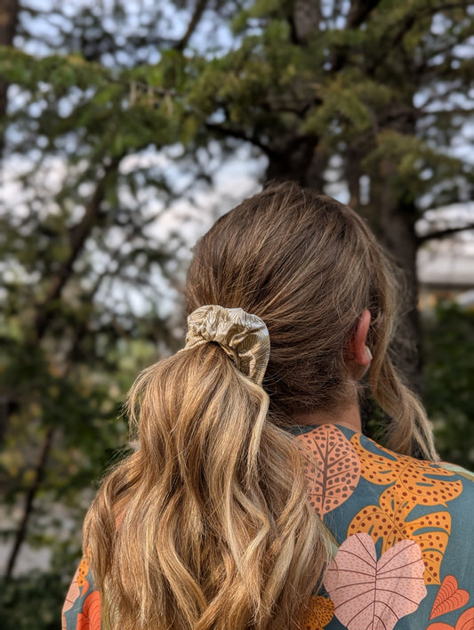 Honeypetal  – Maple Size Cotton Scrunchie
