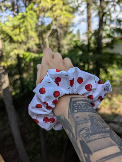 Cherry Bomb - Maple Cotton Scrunchie - Alpine Kneedles