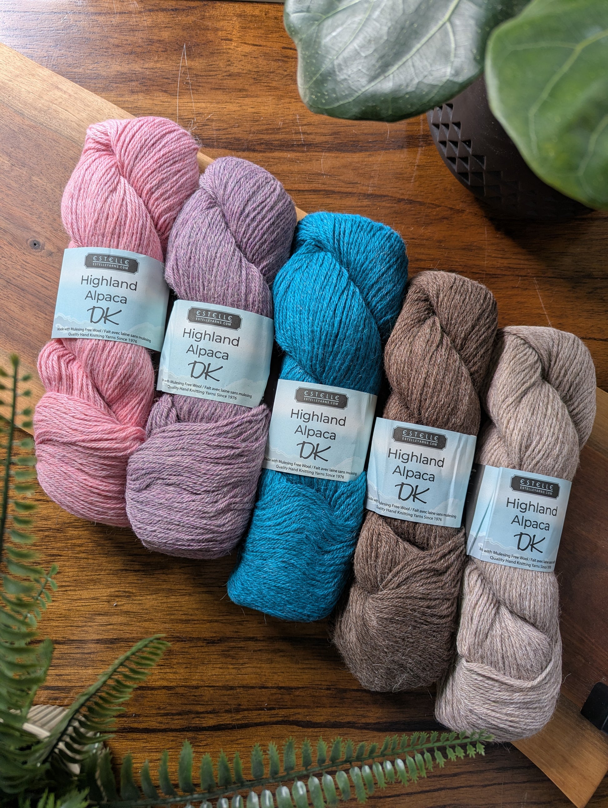 Looped In: A Fiber and Tea Night- March 15th 1-3pm - Alpine Kneedles
