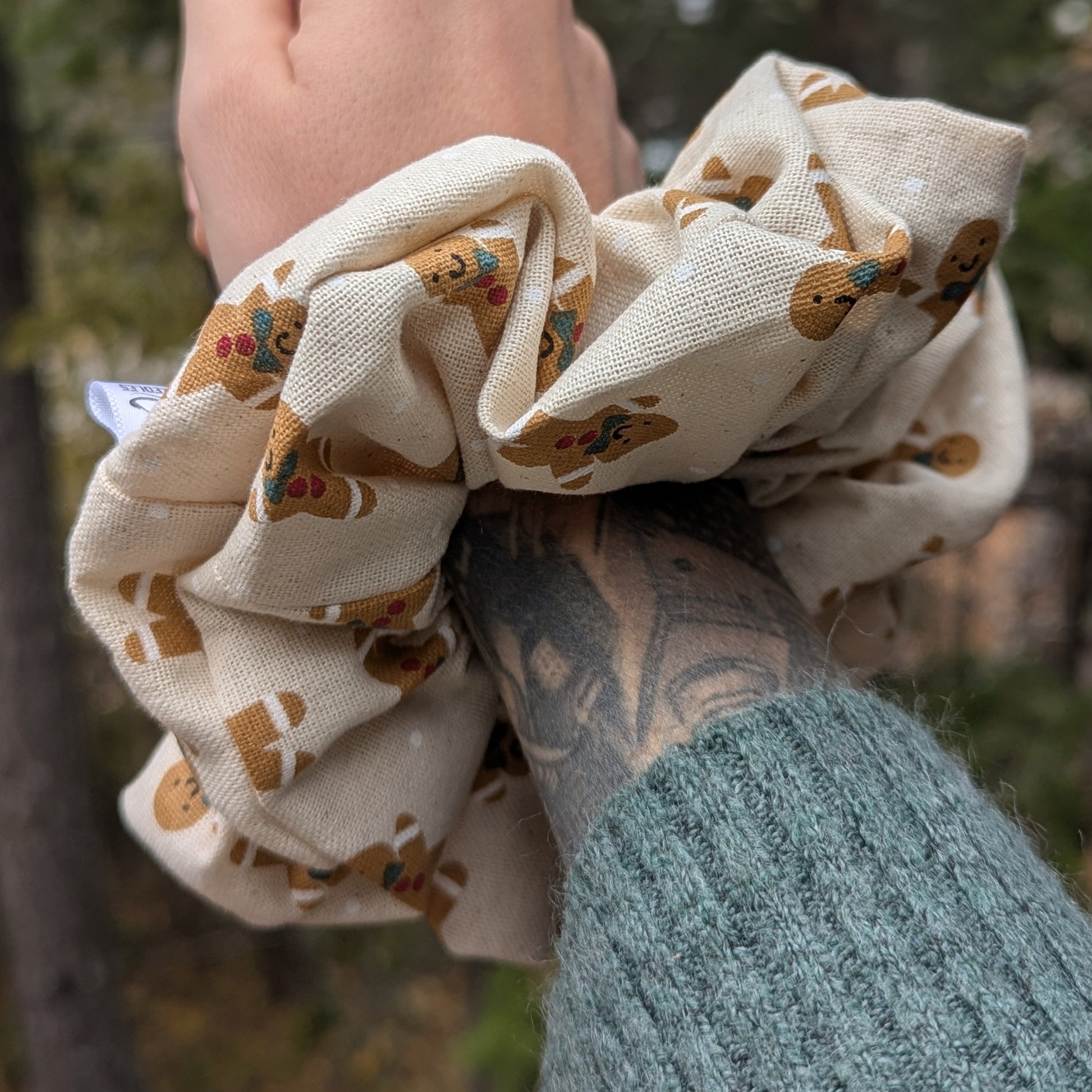 Gingercrumb - Redwood Cotton Scrunchie - Alpine Kneedles