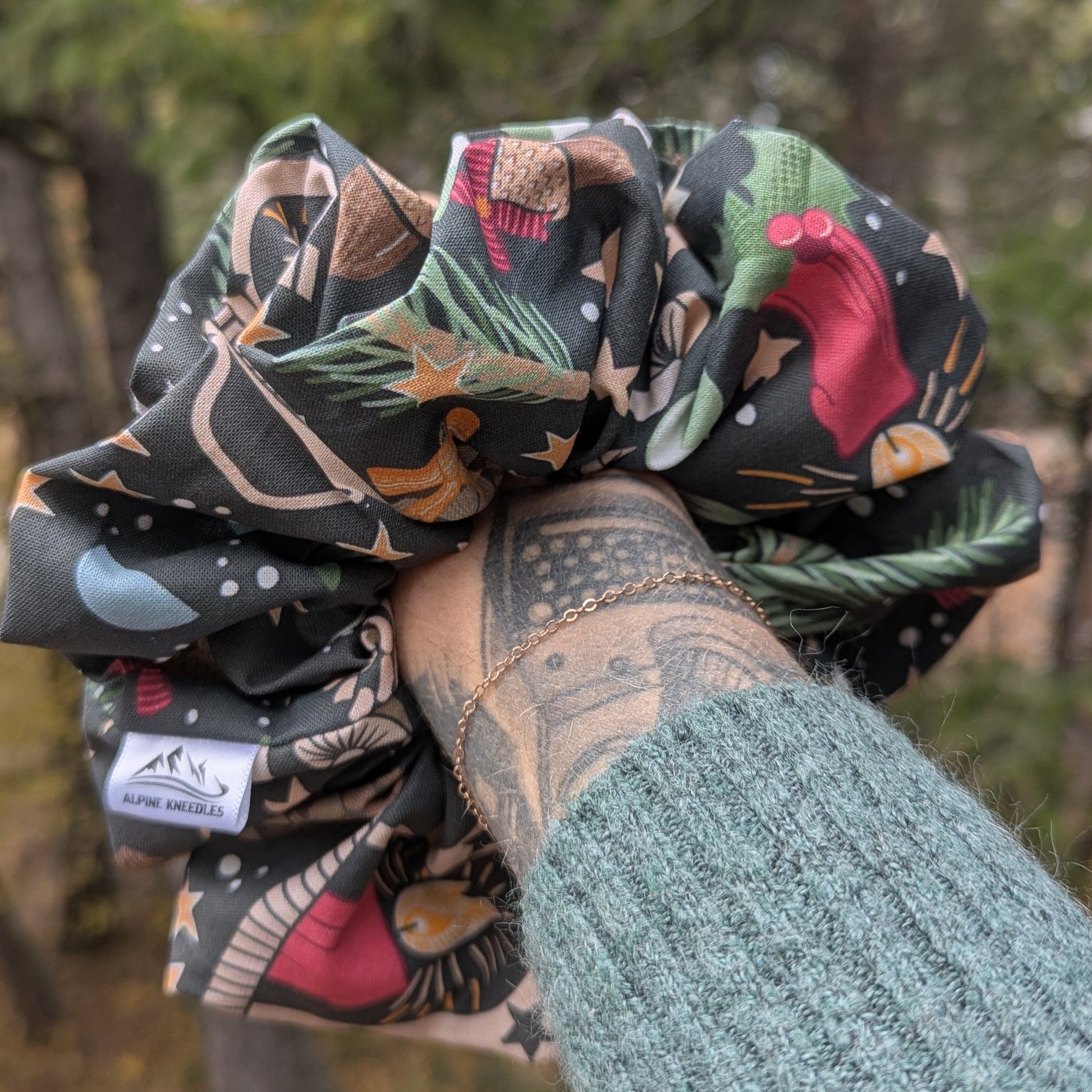 Yuletide Spice - Redwood Cotton Scrunchie - Alpine Kneedles