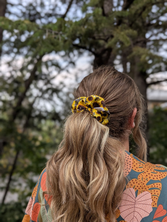 September Sun – Maple Size Cotton Scrunchie