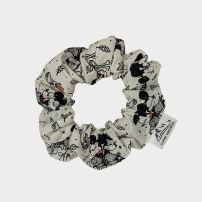 Spooky Mouse Sapling - Alpine Kneedles