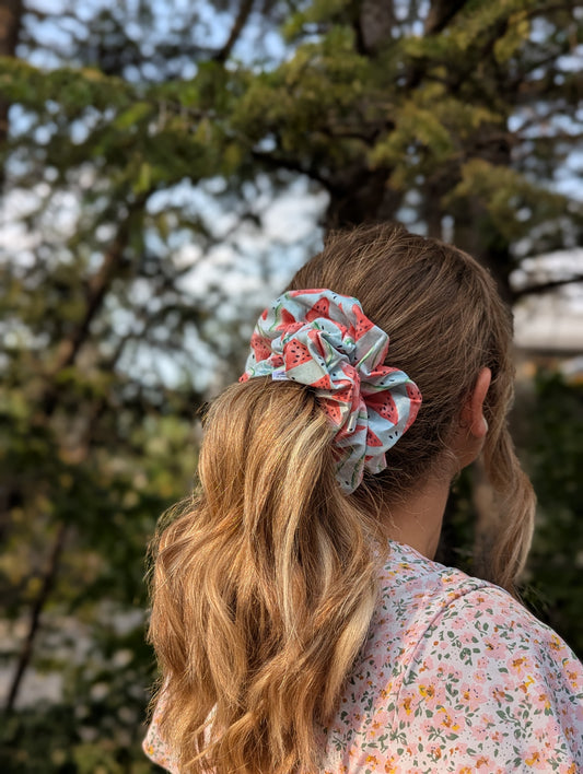 Squeeze The Day - Redwood Cotton Scrunchie - Alpine Kneedles