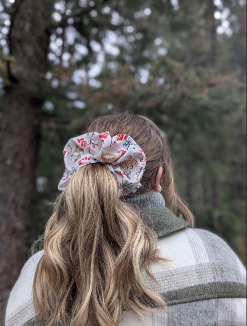 Sugar & Spice- Redwood Poly Crepe de Chine Scrunchie - Alpine Kneedles