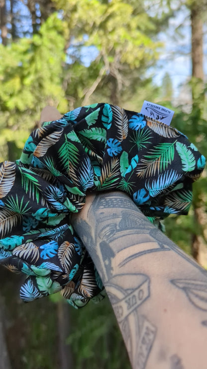 Clever Girl – Redwood Cotton Scrunchie