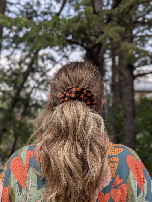 Trick or Treat – Maple Size Cotton Scrunchie - Alpine Kneedles