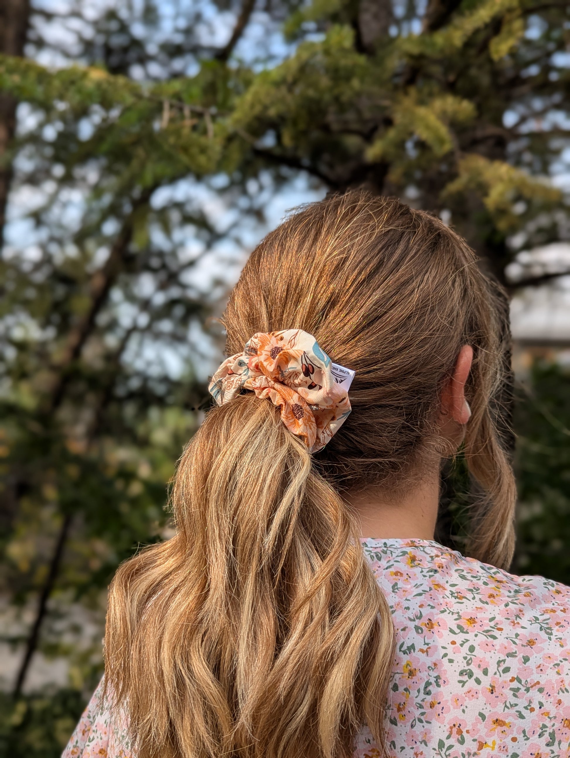 Flora - Maple Cotton Scrunchie - Alpine Kneedles